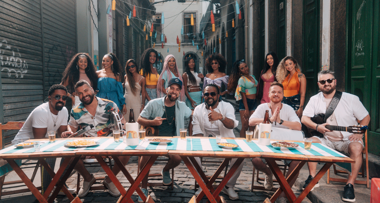 “Sou Pagodeiro”: Novo projeto do Quinteto S.A. Quinteto S.A e Xande de Pilares. Foto: Divulgação/Internet