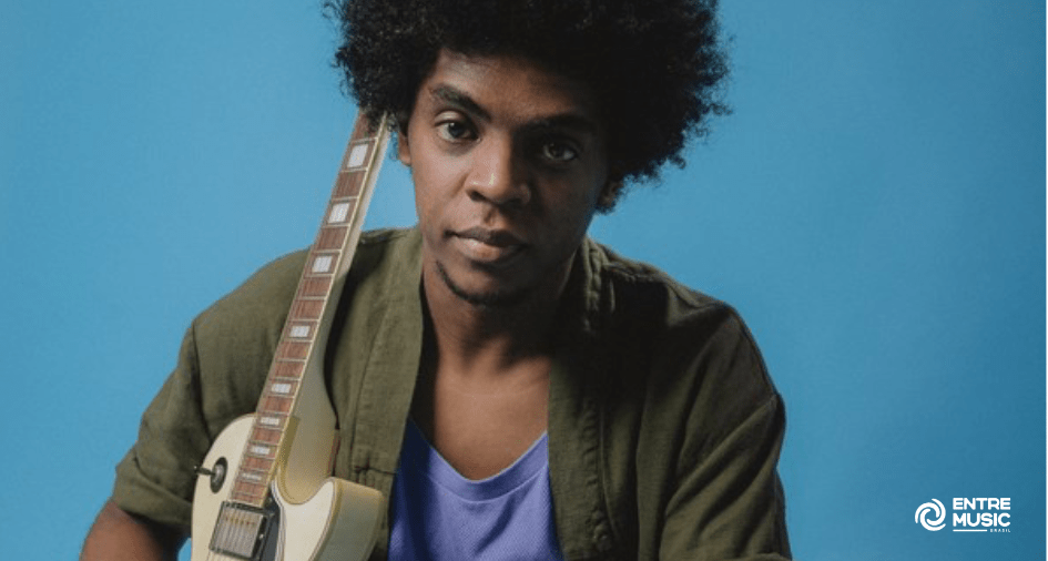 Multi-instrumentista, Mixdgroove lança sua nova música, “O Mar e Ela”